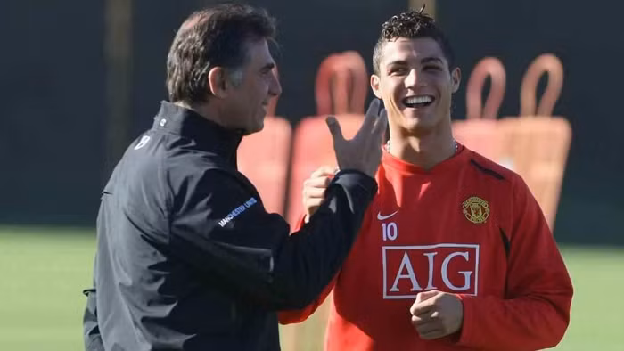 Thầy cũ Ronaldo lập cột mốc hiếm có ở World Cup