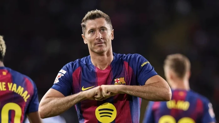 Vì sao Barca ‘cấm’ tiền đạo Lewandowski ghi bàn?