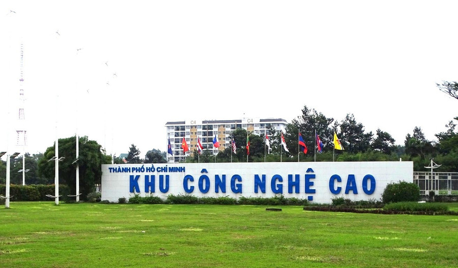 Khu công nghệ cao TPHCM là một trong những vị trí ưu tiên phủ sóng 5G. Ảnh: Hà An. tram-5g-2.jpg