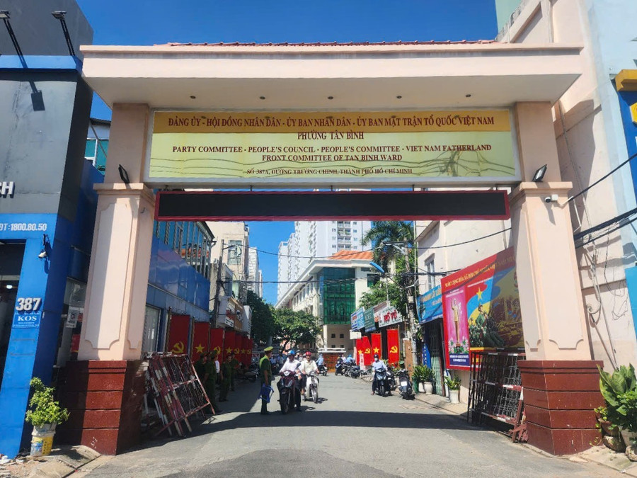 Trung tâm hành chính công phường Tân Bình mới được sử dụng lại trụ sở UBND quận Tân Bình cũ. 577337c9d543621d3b52.jpg