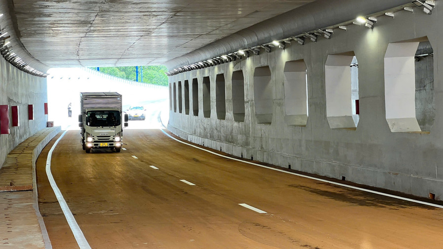 Hầm chui ở dự án nút giao An Phú, TP Thủ Đức thông xe trưa 30/6. (Ảnh: Phúc Uyên)
