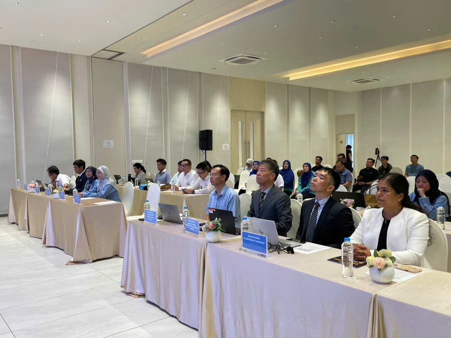 Các chuyên gia trong nước và quốc tế tham gia hội thảo. Ảnh: Hà An. bd3f1d324005c95b9014.jpg