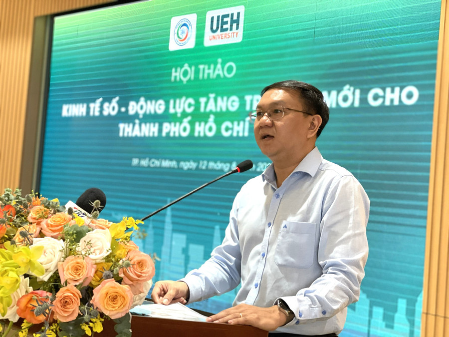 Ông Lâm Đình Thắng, Giám đốc Sở Khoa học và Công nghệ TPHCM phát biểu tại hội thảo. Ảnh: Hà An.