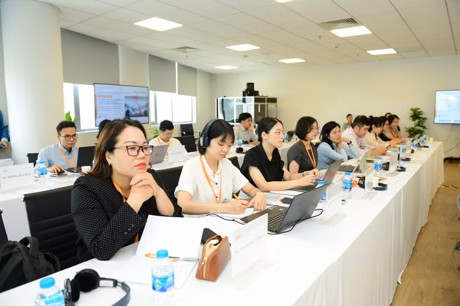 dao-tao-can-bo-nguon-cho-trung-tam-tai-chinh-quoc-te-1.jpg