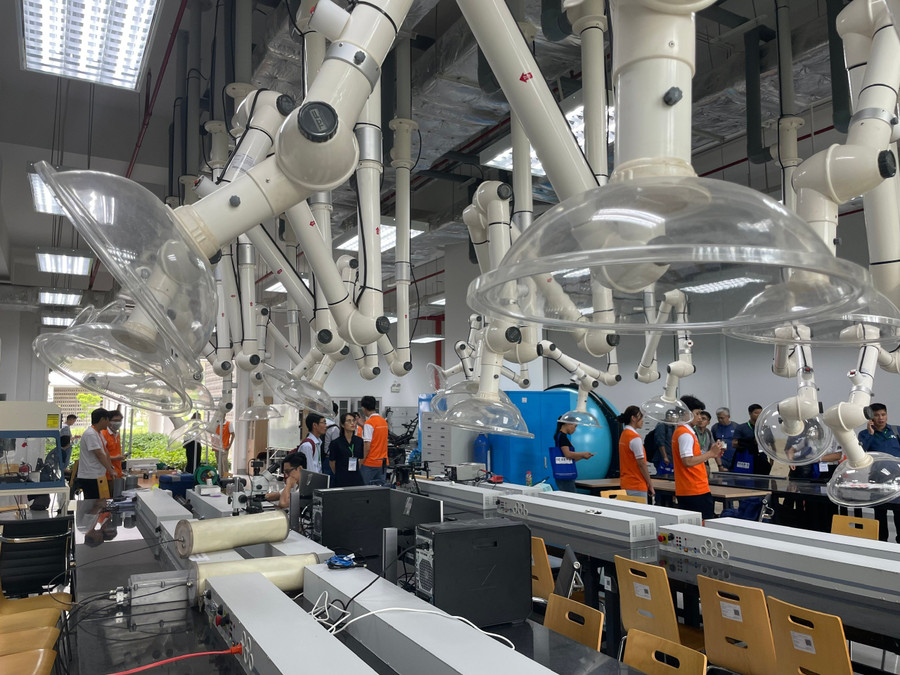 Phòng lab nghiên cứu tại Trường ĐH Việt Đức. vgu-4.jpg
