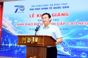 PGS. TS Bùi Đức Thọ - Bí thư Đảng ủy, Giám đốc Đại học Kinh tế Quốc dân.