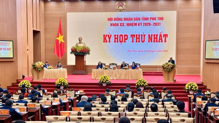 Quang cảnh kỳ họp.