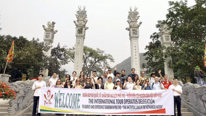 Phú Thọ mở cửa đón dòng khách quốc tế, kết nối tour tuyến xuyên biên giới.