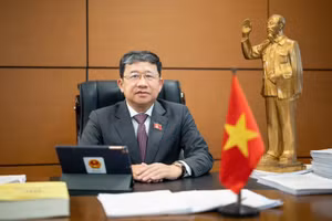 Đồng chí Vũ Hải Hà, Ủy viên Trung ương Đảng, Ủy viên Ủy ban Thường vụ Quốc hội, Phó Bí thư Đảng ủy Quốc hội.