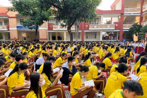 Gen Z THPT Thủ Thiêm tìm hiểu về phương pháp học tiếng Anh tư duy Linearthinking