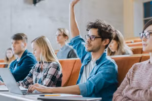 4 sai lầm trong việc tuyển sinh cần tránh trong năm 2025. Ảnh: Internet