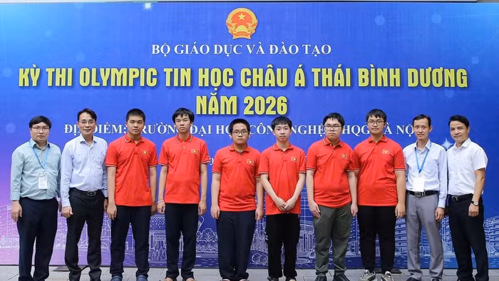 Đội tuyển Việt Nam tham gia APIO năm 2026.