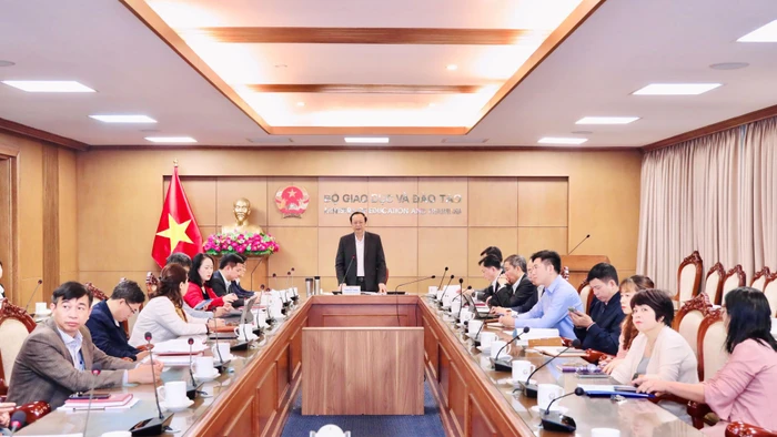 Thứ trưởng Thường trực Phạm Ngọc Thưởng chủ trì hội nghị. Ảnh: Nguyễn Mạnh