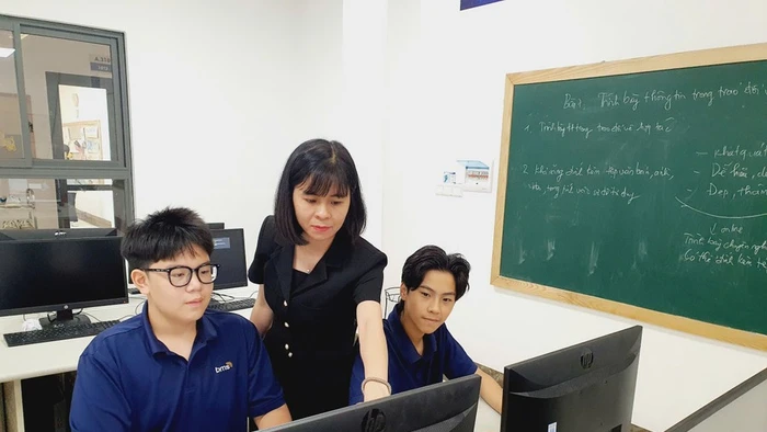 AI đang nâng cao yêu cầu và vị thế của nghề giáo.