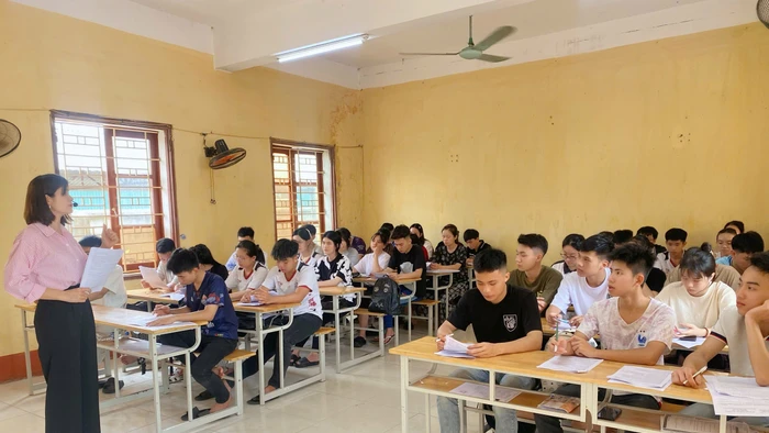 Giờ học tại Trường THPT Lam Kinh (Thanh Hóa).