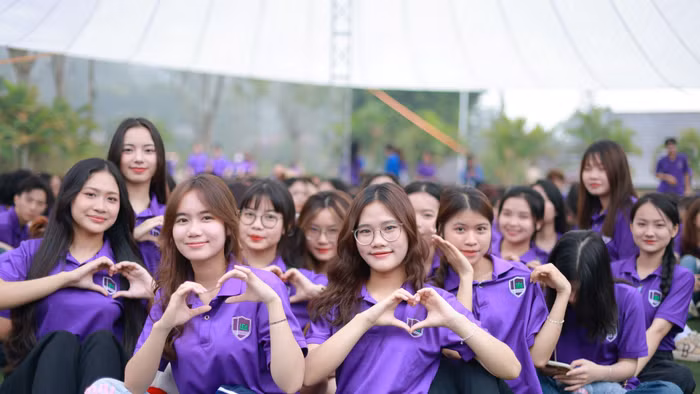 Sinh viên Trường ĐH Giáo dục, ĐHQG Hà Nội.