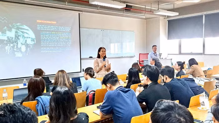 Đề xuất tiêu chuẩn, bổ nhiệm, xếp lương nhân sự hỗ trợ giáo dục ĐH