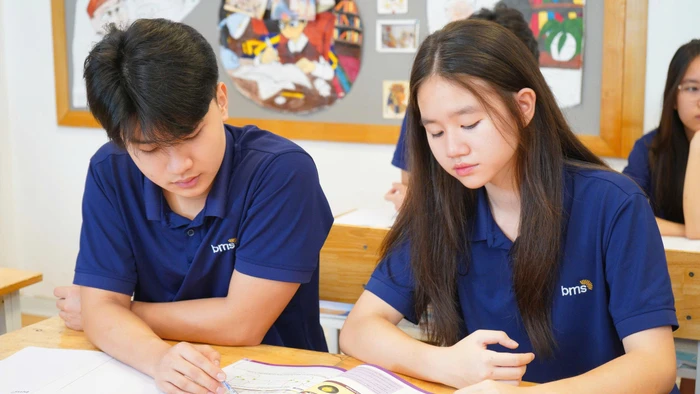 Phê duyệt bộ sách giáo khoa sử dụng thống nhất toàn quốc từ năm học 2026-2027