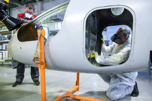 UAV Predator có thể bay cao 15 km, mang tải 500 kg