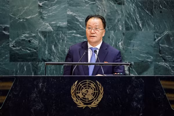 Thứ trưởng Bộ Ngoại giao Triều Tiên Kim Son Gyong phát biểu tại Đại hội đồng LHQ lần thứ 80 tại trụ sở LHQ ở thành phố New York, Hoa Kỳ, ngày 29/9. Ảnh: REUTERS