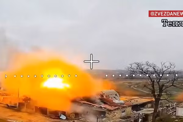 Công bố video trận đánh ác liệt giành quyền kiểm soát làng Orestopol