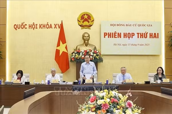 Chủ tịch Quốc hội Trần Thanh Mẫn, Chủ tịch Hội đồng Bầu cử quốc gia phát biểu. Ảnh: Doãn Tấn/TTXVN 