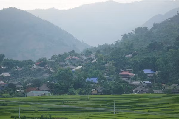 Với các chính sách giảm nghèo đồng bộ và hiệu quả, góp phần thay đổi bộ mặt nông thôn, vùng sâu, vùng xa của huyện Văn Bàn. Ảnh Trọng Bảo