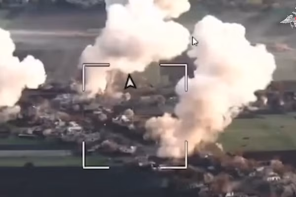 Nga kiểm soát hoàn toàn Volchanskiye Khutora, tập kích bãi phóng UAV của Ukraine