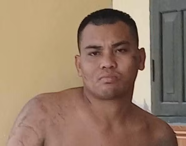 Nghi phạm giết người Vũ Văn Cường tại Công an phường Lưu Kiếm