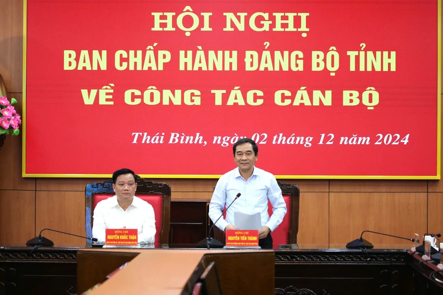 Tân Bí thư Tỉnh uỷ Thái Bình Nguyễn Khắc Thận phát biểu chỉ đạo tại Hội nghị Ban chấp hành Đảng bộ tỉnh, chiều 2/12. Ảnh M.C