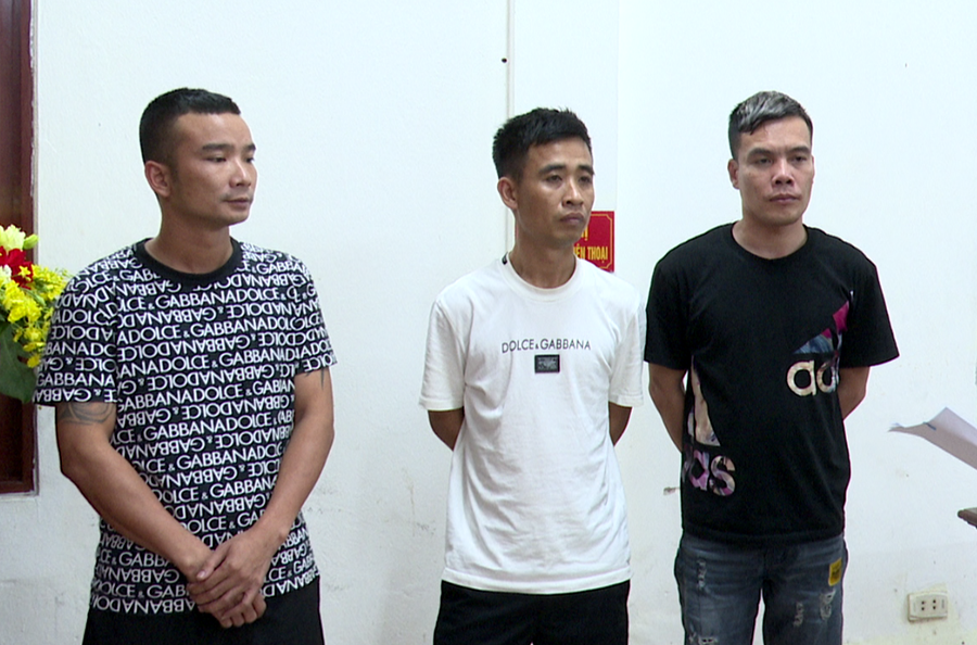 3 bị can (Khuê, Mạnh, Dũng) bị Cơ quan CSĐT Công an tỉnh Hải Dương khởi tố về tội danh Gây rối trật tự công cộng. khoi-to.png