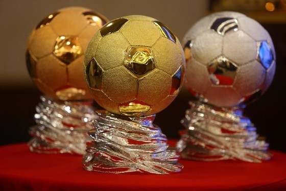 vietnamese-golden-ball.jpg