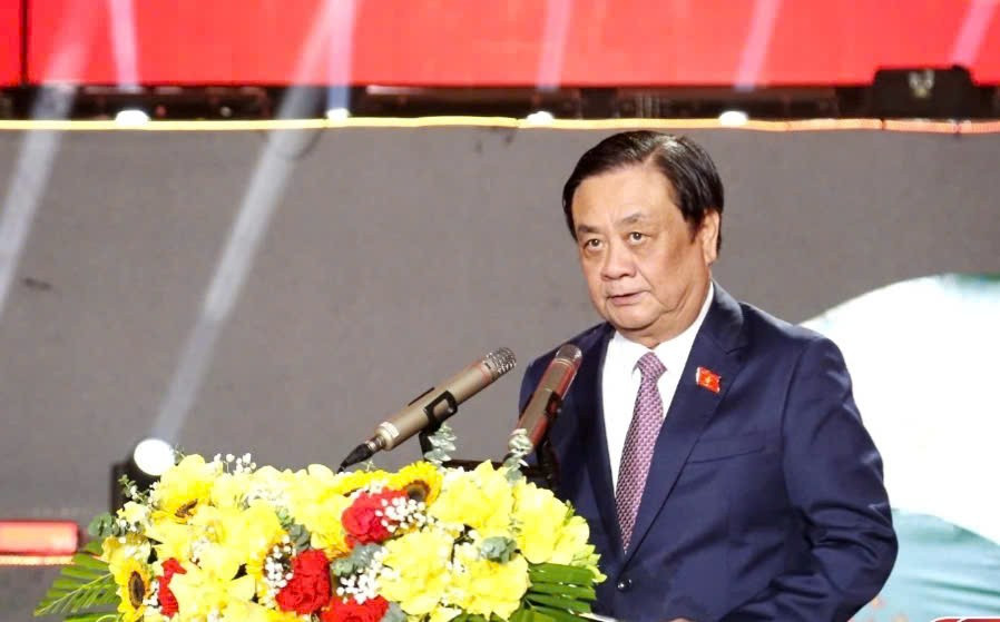 Ông Lê Minh Hoan, Phó Chủ tịch Quốc hội phát biểu. z7103496660929-31cf939abcc0613a85d82ff8ffdb1b0d.jpg