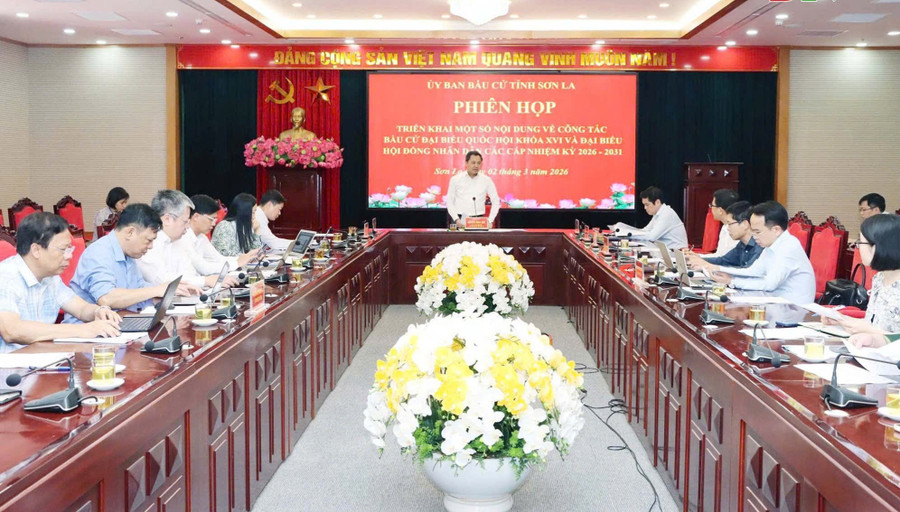 UBND tỉnh Sơn La họp triển khai một số nội dung về công tác bầu cử.