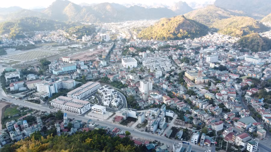 Sau sắp xếp, tỉnh Sơn La sẽ có: 200 đơn vị hành chính cấp xã, gồm 177 xã, 15 phường và 8 thị trấn, giảm 4 đơn vị hành chính cấp xã.