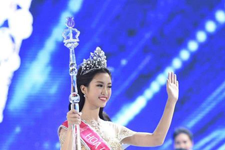 Đỗ Mỹ Linh và hành trình đăng quang Hoa hậu Việt Nam 2016