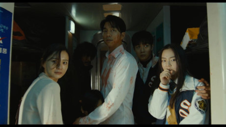 Train to Busan: 7 điều thú vị ở hậu trường phim xác sống Train to Busan: 7 dieu thu vi o hau truong phim xac song