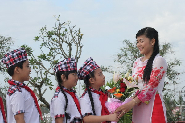 Trường ĐH Cần Thơ ra quân thực tập sư phạm 