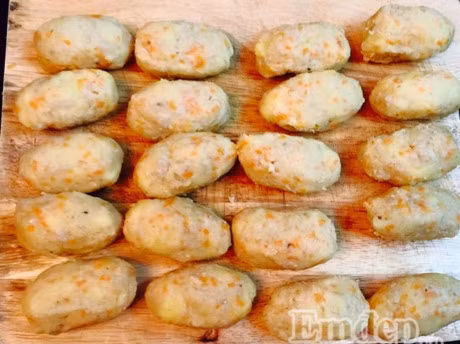 Cuoi tuan lam nem khoai tay ngon hao hang dai khach - Anh 8