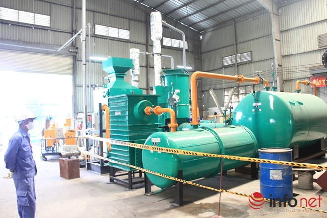 Hệ thống máy xử lý rác cỡ lớn có công suất tiêu hủy lên đến 12 tấn rác/giờ.