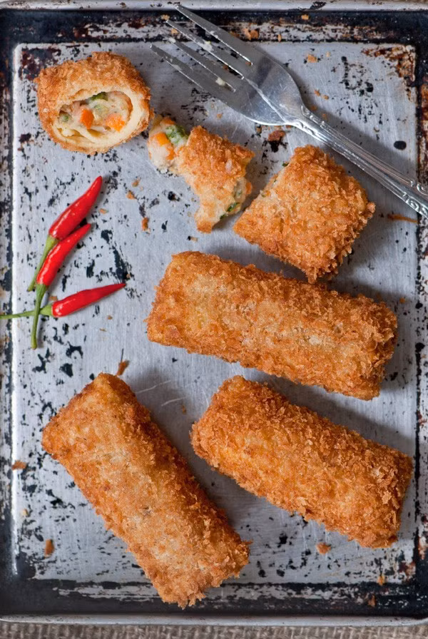 Thử làm nem rán theo cách mới siêu hấp dẫn!