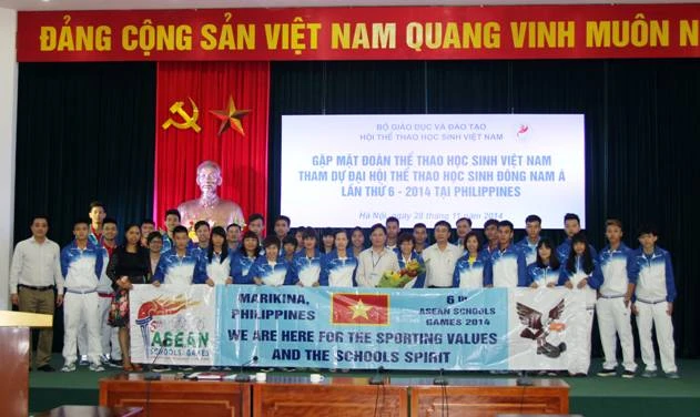 Đoàn thể thao HS Việt Nam tham dự Đại hội thể thao HS ĐNÁ