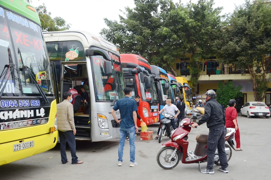 Điện Biên chỉ thí điểm vận tải hành khách đi và đến 3 tỉnh Tây Bắc. Ảnh: Hà Linh