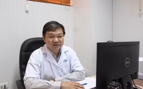 Bac si mach cach nhuom toc khong lo di ung, phu ne, chay mu - Anh 2