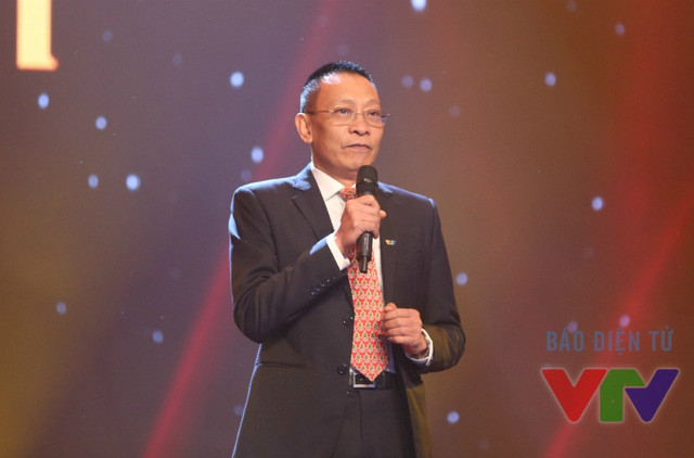Những MC nổi tiếng VTV3 ngày ấy - bây giờ ảnh 4 Hiện tại, nhà báo Lại Văn Sâm là Trưởng ban SXCCT Giải trí. Không thường xuyên nhưng khán giả vẫn có thể thấy anh dẫn trong một số chương trình do VTV3 sản xuất.
