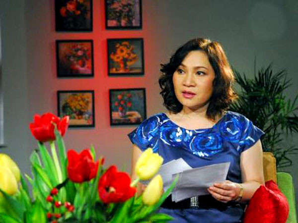 Những MC nổi tiếng VTV3 ngày ấy - bây giờ ảnh 6 Sau 15 năm làm biên tập viên truyền hình, BTV Kim Ngân bất ngờ rẽ hướng sang một địa hạt mới là viết kịch bản phim truyền hình.