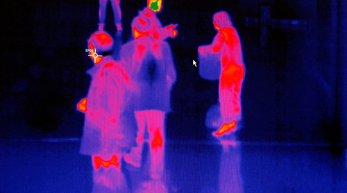 Nhìn xuyên thấu tường với máy quét trọng lực ảnh 1