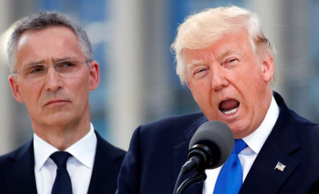 Thăm châu Âu, Tổng thống Trump kịch liệt chỉ trích NATO - Ảnh 1 Tham chau Au, Tong thong Trump kich liet chi trich NATO - Anh 1