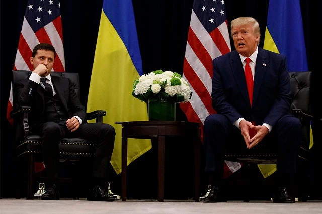 TT Ukraine Zelensky và TT Mỹ Donald Trump (phải).