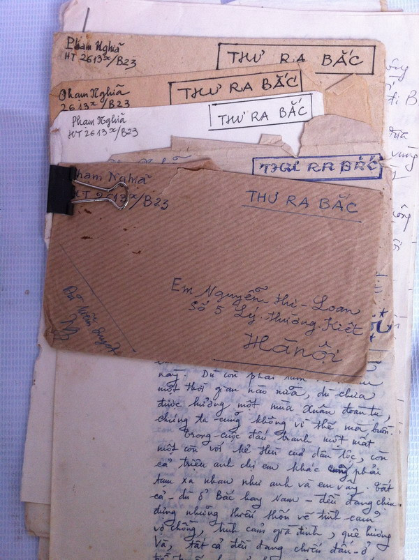 Những bức thư từ chiến trường đã ngả màu thời gian